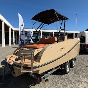 Giant 660 Supreme inkl. Honda BF 100 LRTU