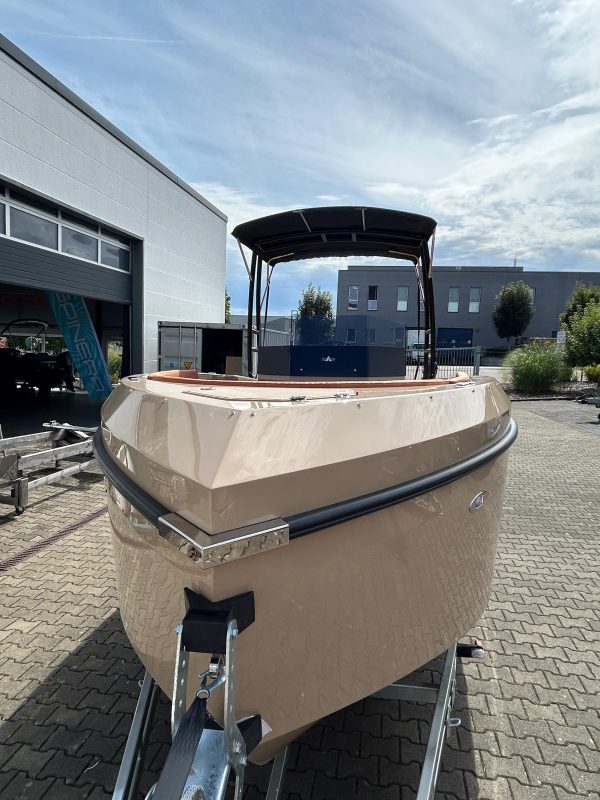 Giant 660 Supreme inkl. Honda BF 100 LRTU – Bild 8
