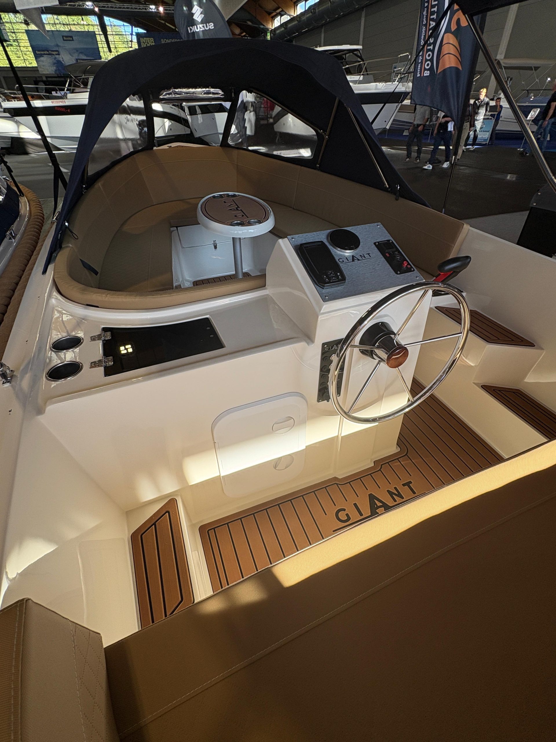 Giant 550 Prestige inkl. Honda BF 40 LRTU – Bild 5