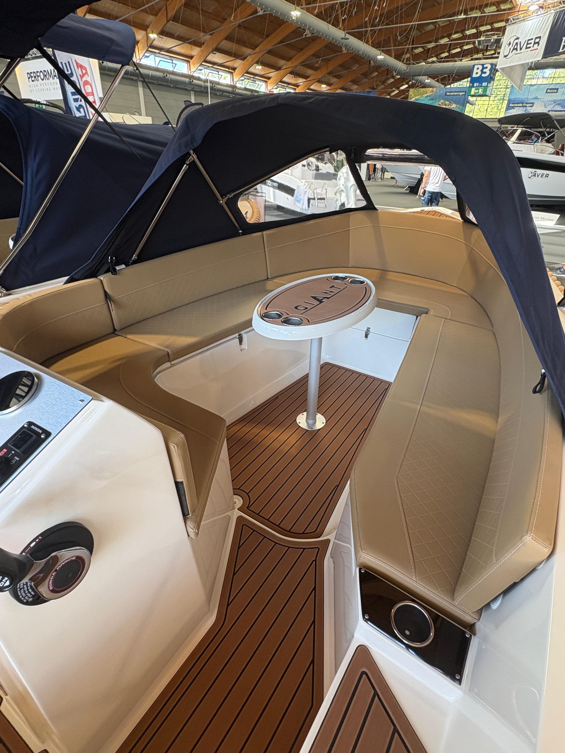Giant 550 Prestige inkl. Honda BF 40 LRTU – Bild 6